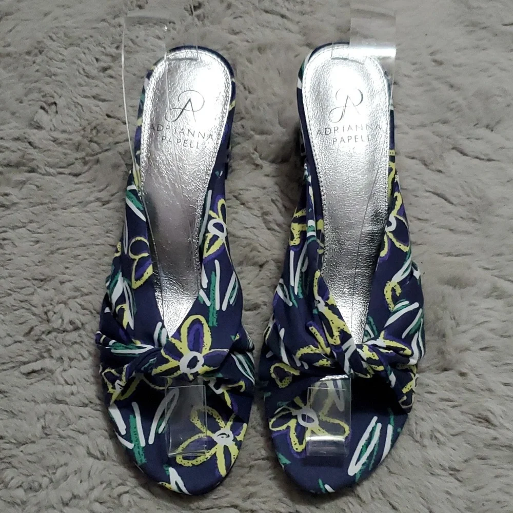 Adrianna Papell floral block heels - Picture 3 of 11